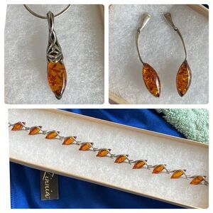 Vintage Baltic Amber and Sterling Silver Bracelet , Earrings and Necklac…